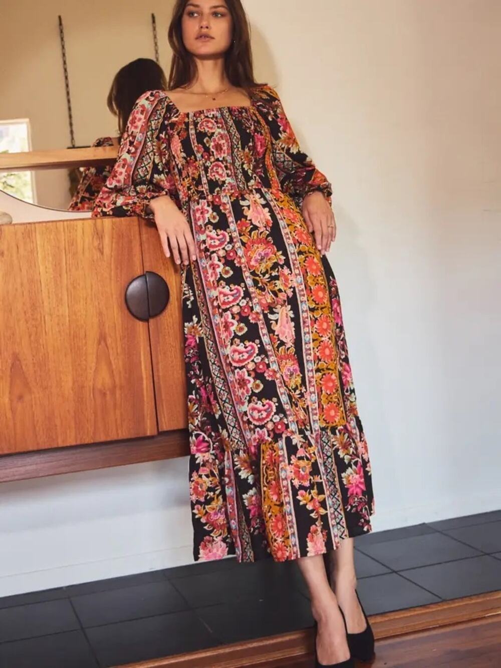 Oddi Los Angeles Dark Boho Floral Smocked Square Neck Midi Dress Small